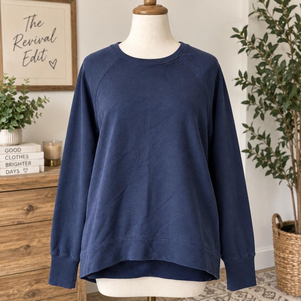 Athleta Navy Blue Raglan Sleeve Fleece Crewneck Sweatshirt Large L/P